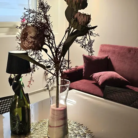מלון דירות Palazzo Glicine 3*