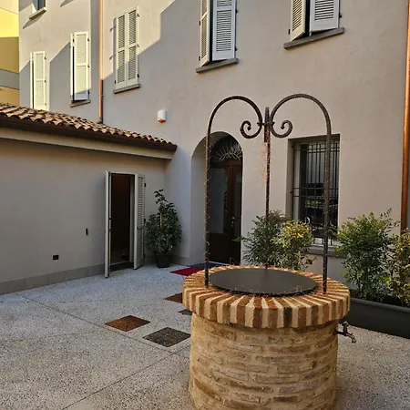 Aparthotel Palazzo Glicine 3*