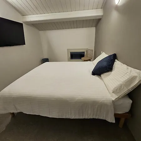Palazzo Glicine Aparthotel Cotignola