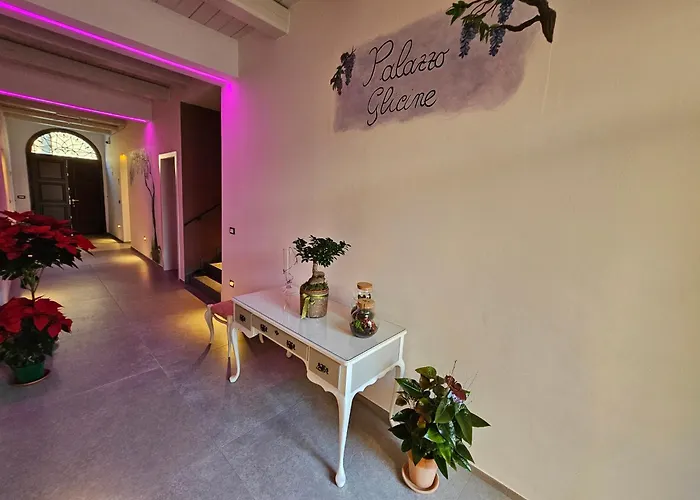 Palazzo Glicine Apart Otel Cotignola