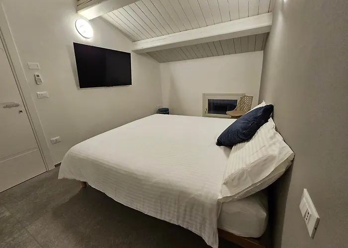 Palazzo Glicine Apart Otel