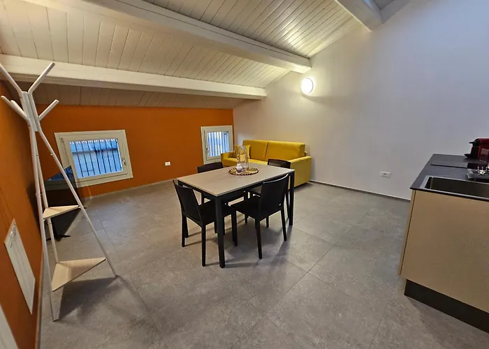 Palazzo Glicine 3* 科蒂尼奥拉